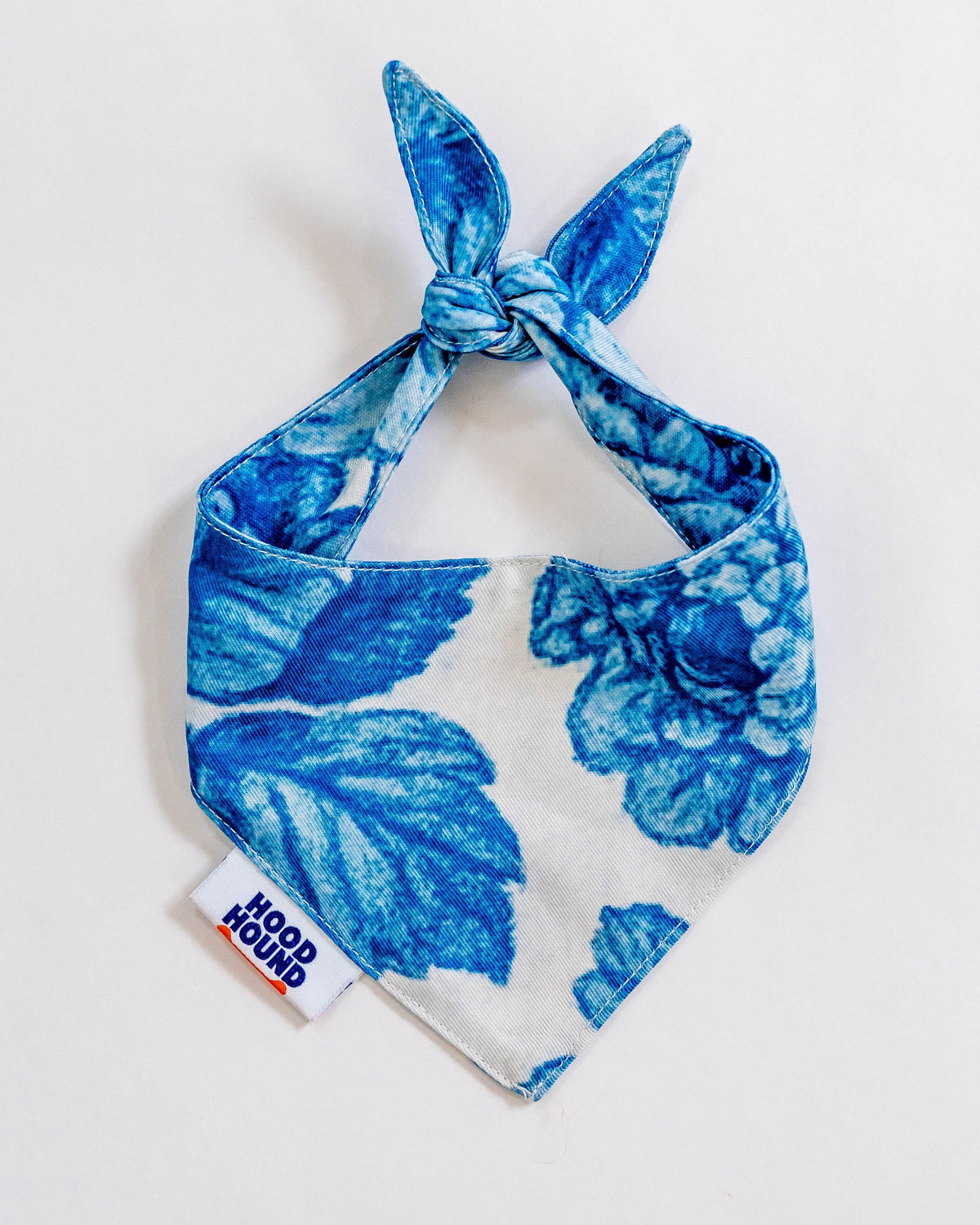 Blue Dream dog bandana by Hood Hound – blue floral pet bandana